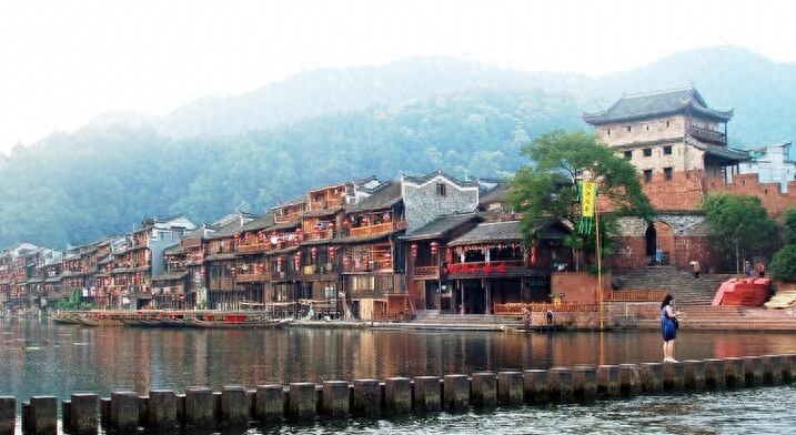 凤凰古城旅游攻略网_凤凰古城地址在哪_古凤凰城遗址