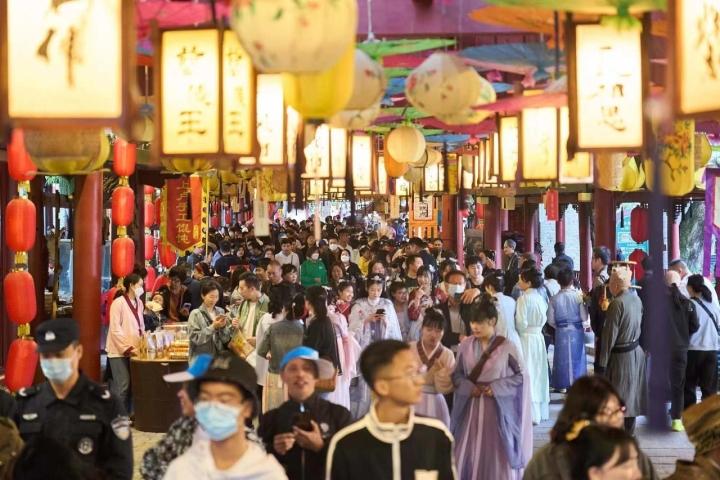 横店旅游攻略一日游_横店旅游一日攻略_攻略横店日游旅游路线