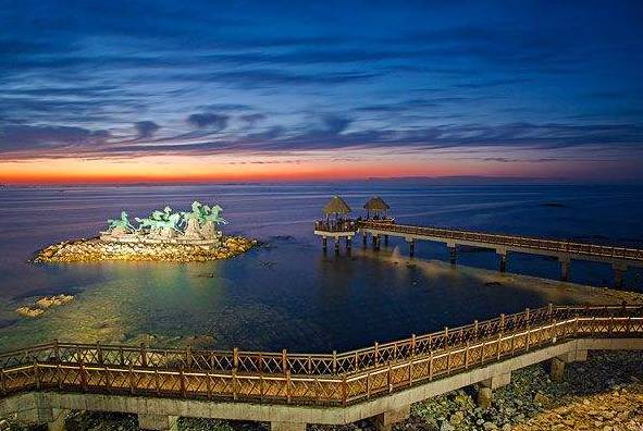 海边游玩攻略_深圳人少的海边游玩攻略_小女孩海边游玩壁纸