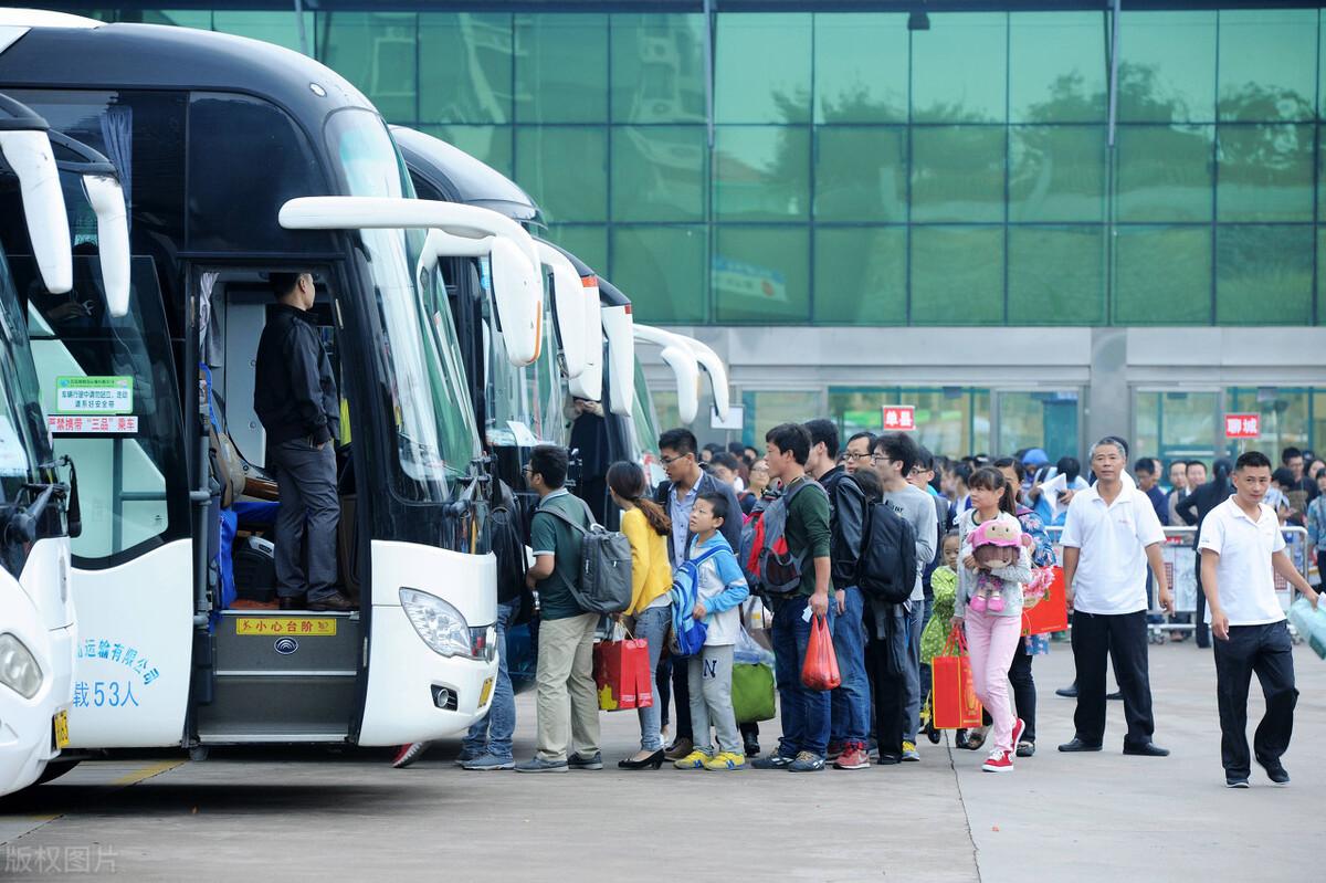 中国老年旅游_老年旅游国内人多吗_老年人国内旅游