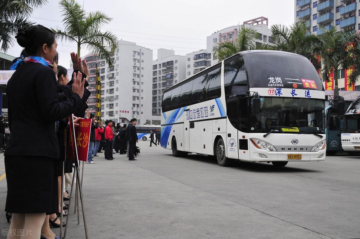 中国老年旅游_老年旅游国内人多吗_老年人国内旅游