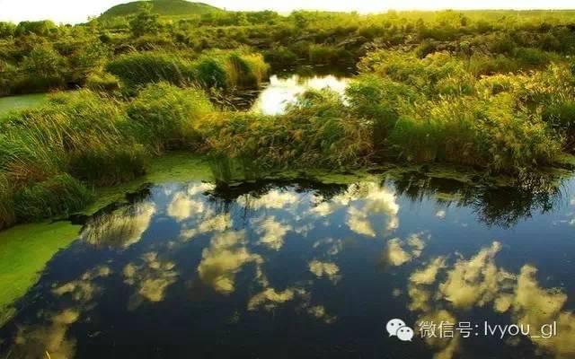 五大连池具有纯净的天然氧吧、独特的火山地貌景观