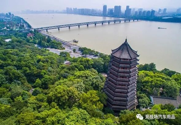 国内10月适合去哪里旅游？国内旅游好去处推荐