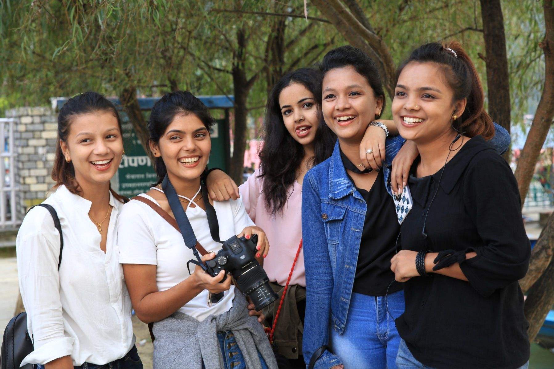 ：尼泊尔女孩组团来中国相亲的背后暴露了问题