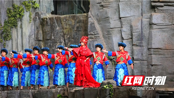 湘西凤凰好玩的景点_湘西凤凰游玩攻略_湘西凤凰周边旅游