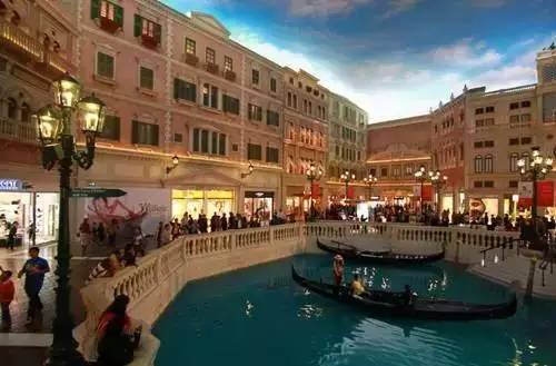国外热门笑话漫画_国外旅游热门城市_国外热门旅游