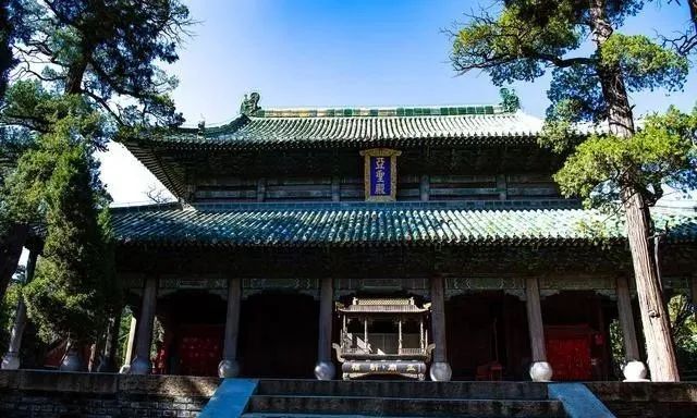 南阳72潭和七峰山哪个好玩_南阳有什么好玩的景点_南阳附近哪个温泉好玩
