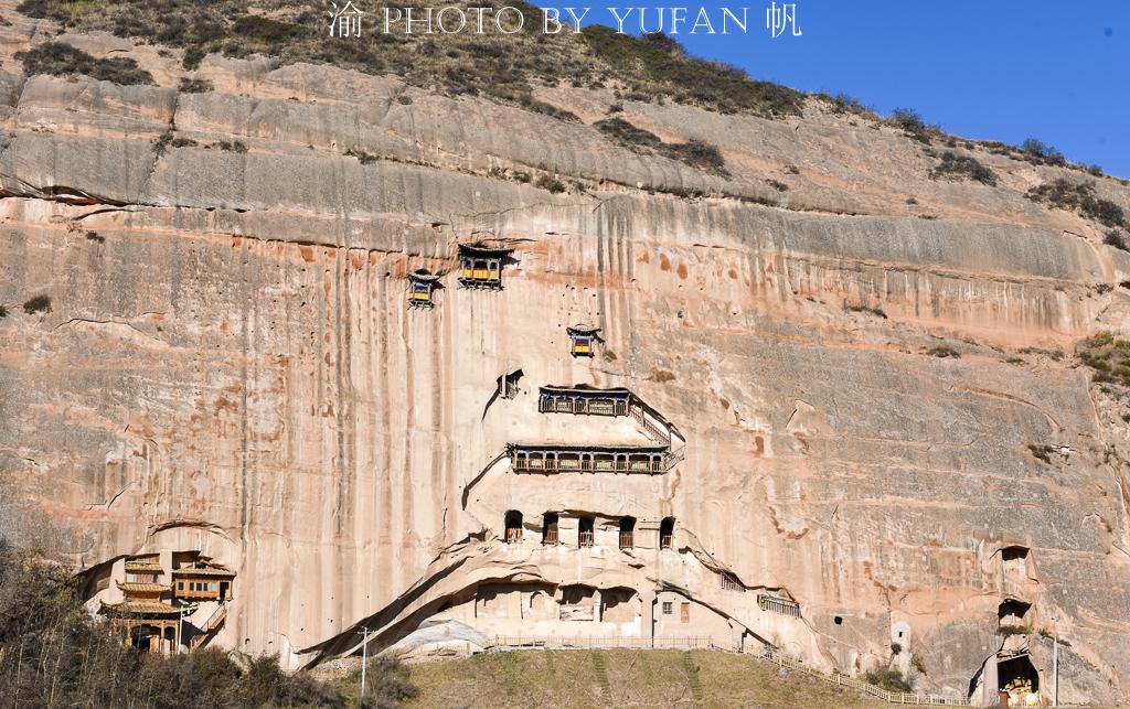 举世闻名的七彩丹霞、冰沟军马场、祁连雪山！