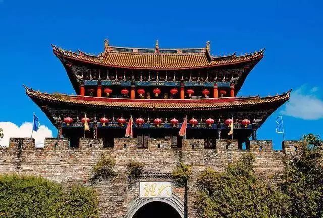 云南西双版纳二日旅游攻略_云南西双版纳旅游路线推荐_云南西双版纳游玩攻略