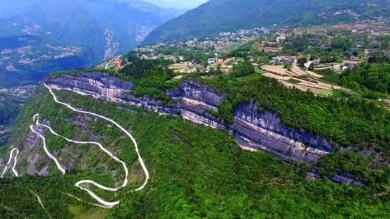 湖北省恩施旅游攻略_恩施旅游攻略自助游攻略_恩施旅游攻略