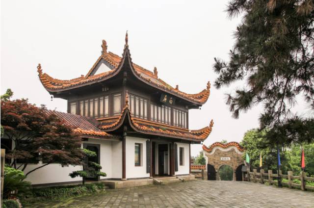 长沙好玩的景点_长沙世界之窗好玩还是海底世界好玩_长沙好玩还是武汉好玩