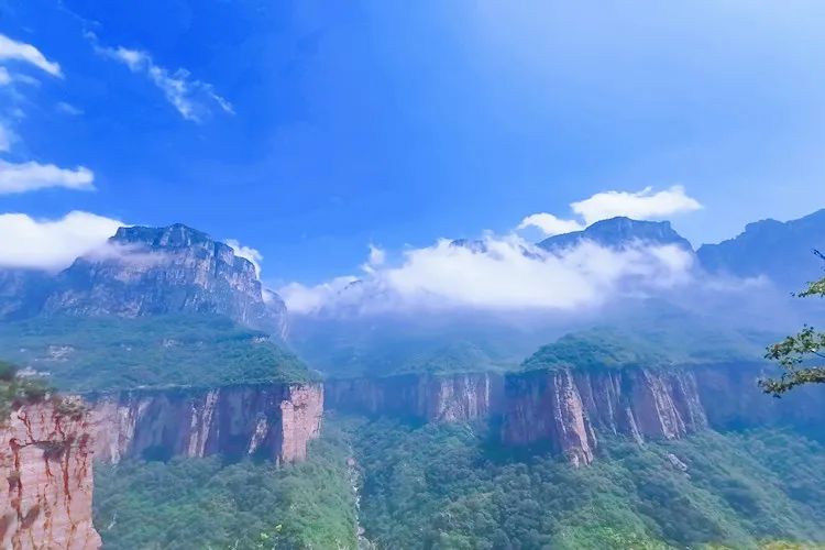 自驾游河南郭亮村旅游攻略_河南辉县郭亮村旅游攻略_河南省郭亮村旅游
