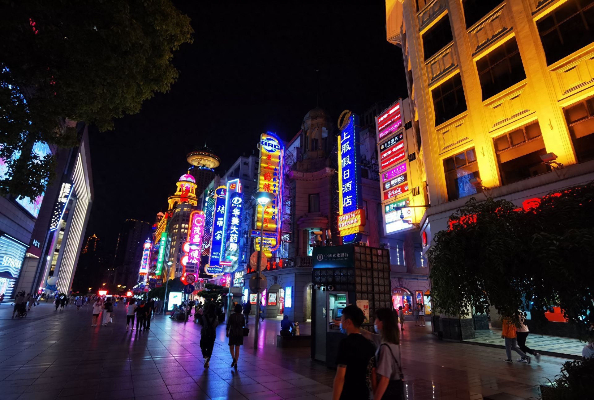 上海旅游攻略，轻松玩转全城！（内附攻略）
