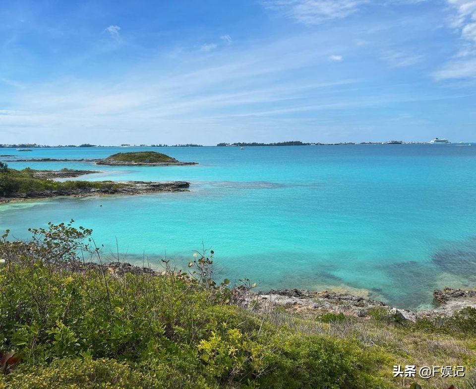 海边国外旅游景点排行_海边国外旅游好去的地方_国外海边旅游去哪里好