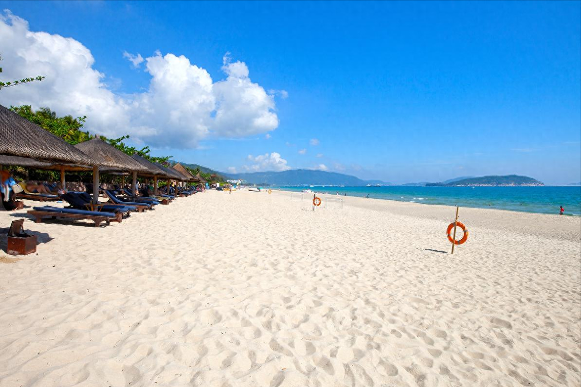 海南岛最南端的国际旅游城市，三亚旅游攻略