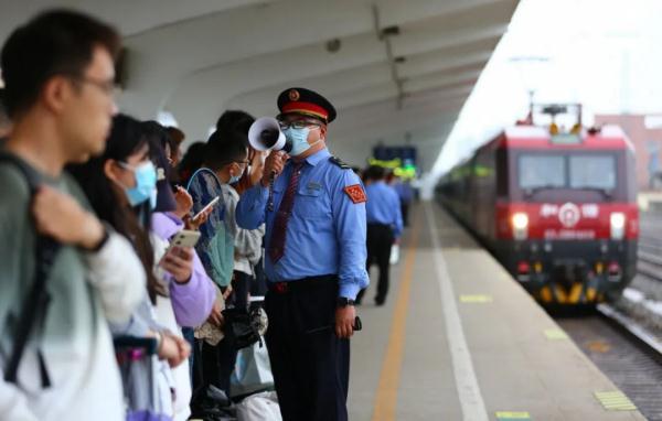 “五一”旅游市场复苏势头强劲市场平稳有序